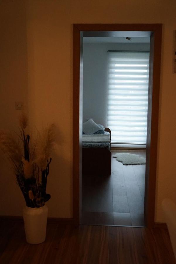 דירות יאיצי Apartman Volijak מראה חיצוני תמונה